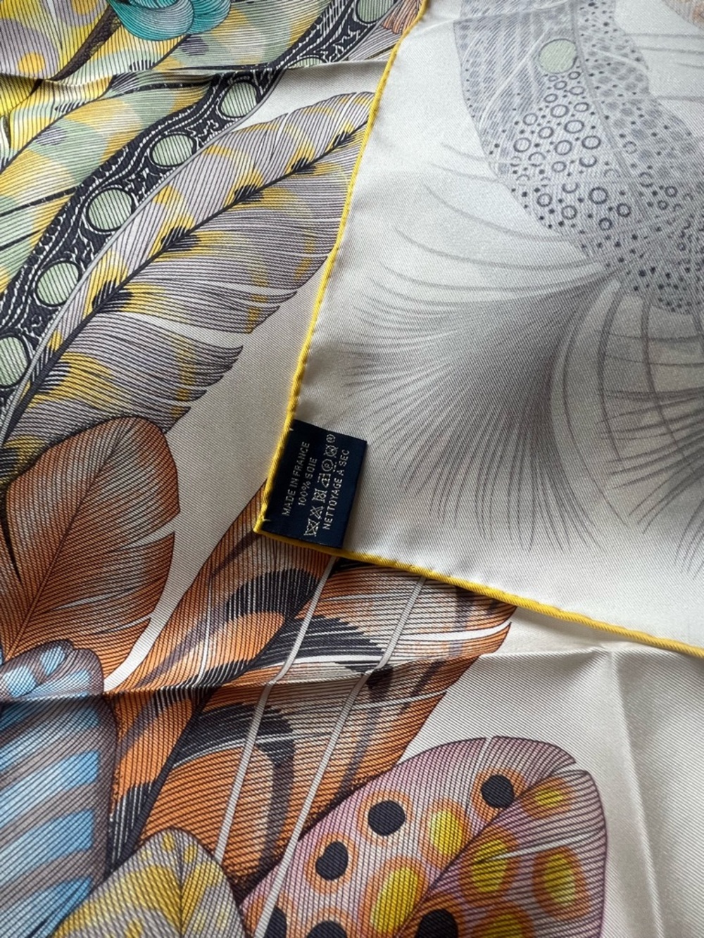 Hermes Plumes en Fete 90cm Silk Feather Print Scarf in Pastel Yellow, Blue, Pink - Picture 14 of 15